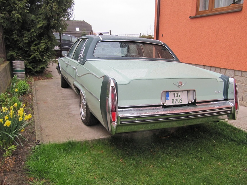 Cadillac sedan deville - 4