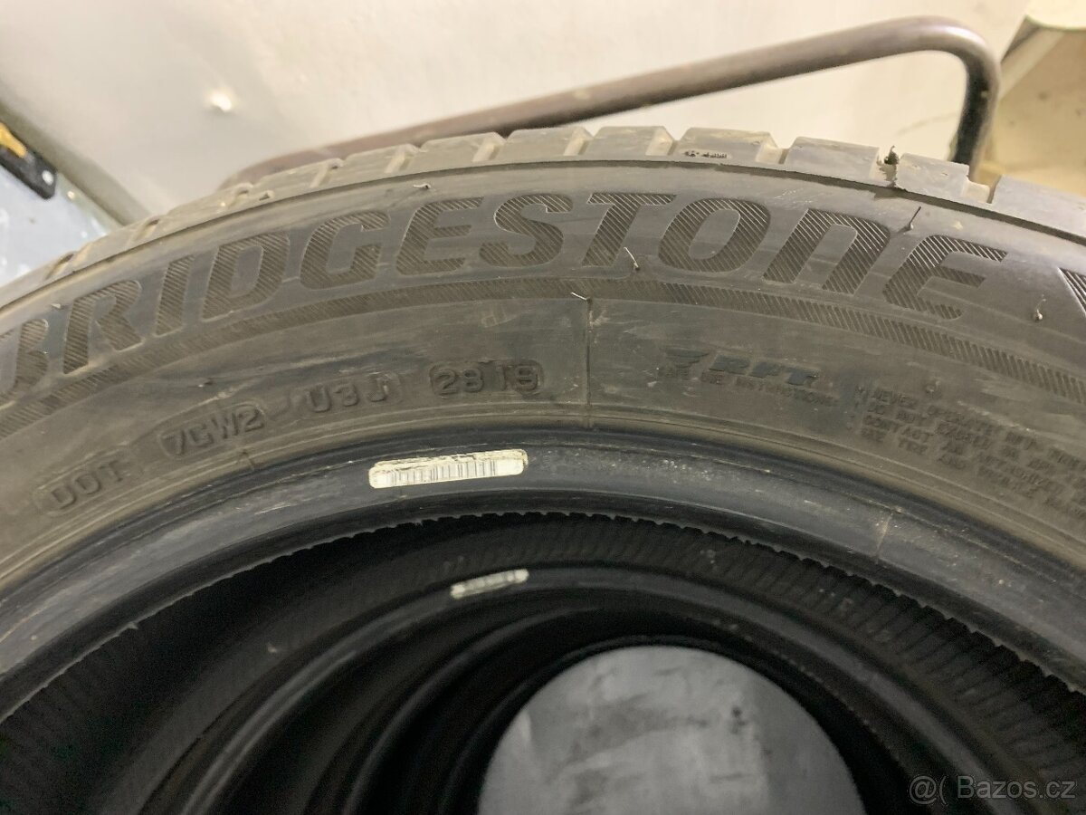 Zimní pneu 245/50/19 - 105V Bridgestone Blizak L sada č.8522 - 4