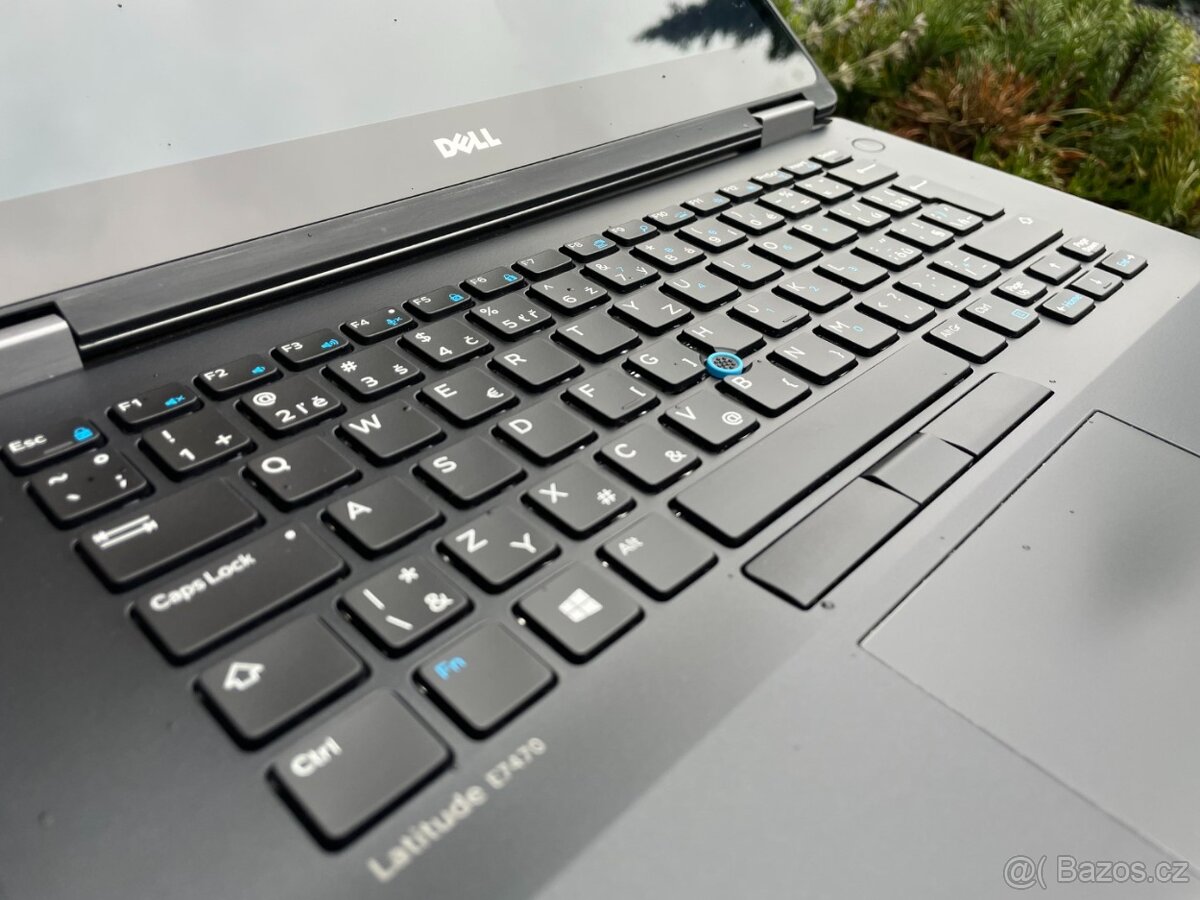 netradičně dotykový Dell E7470 - procesor 6.gen., FullHD - 4