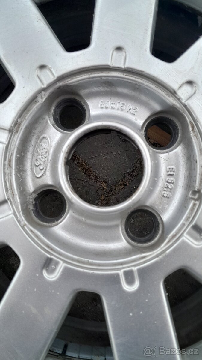 Pneumatiky a distky 195/65/R15 - 4