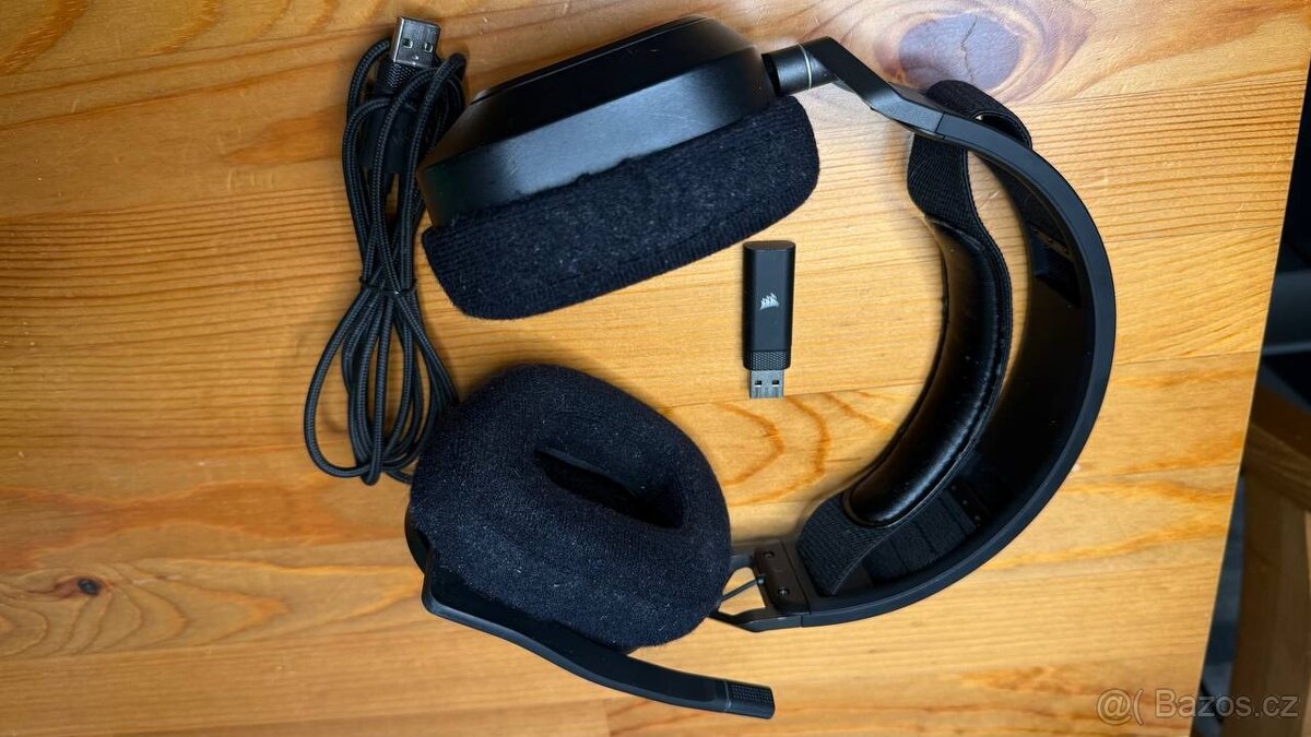 Corsair HS80 RGB Wireless - 4