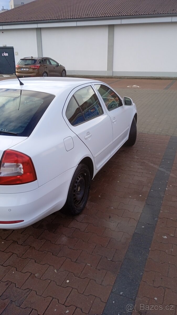 Octavia 2 facelift - 4