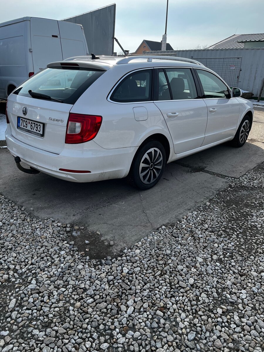 Škoda Superb combi - 4