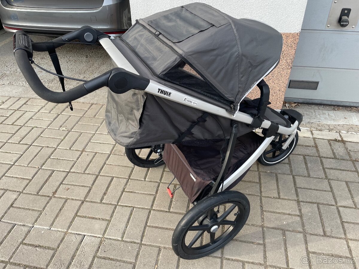 Thule Urban Glide 2 + korba - 4