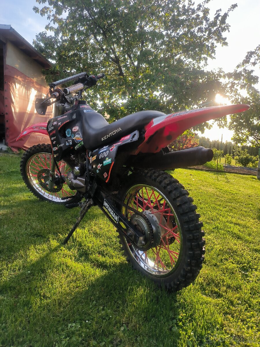 Kentoya 200 kross