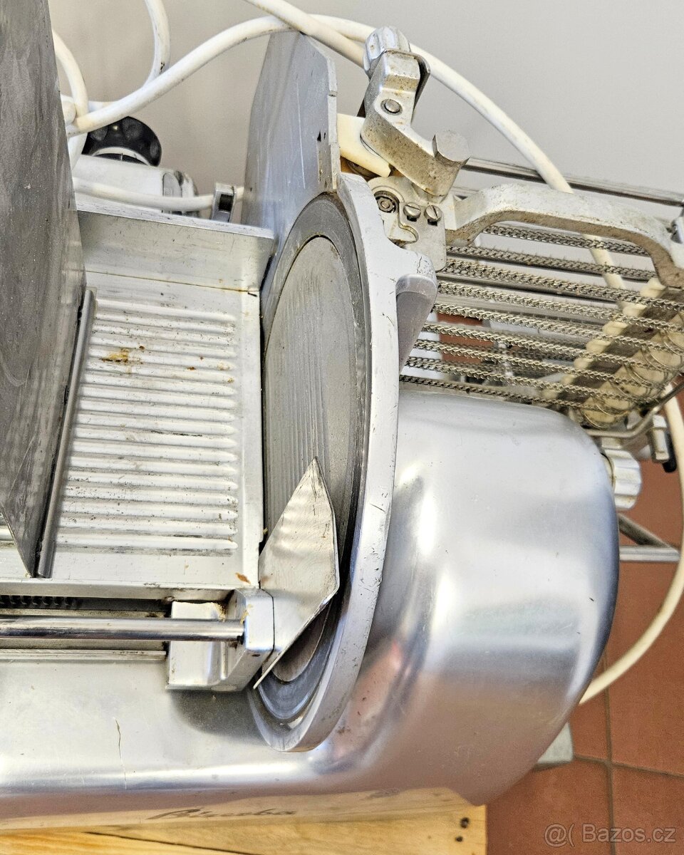 Nářezový stroj Bizerba - 4