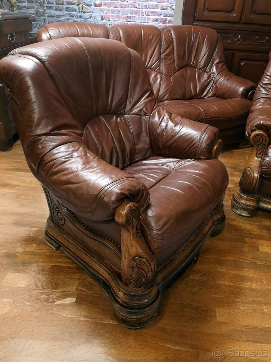 Kožená sedací souprava. - 4
