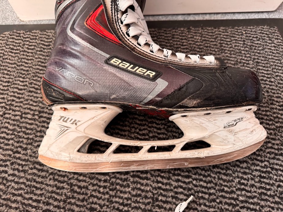 BRUSLE BAUER VAPOR APX2, vel. 45/9,5 - 4