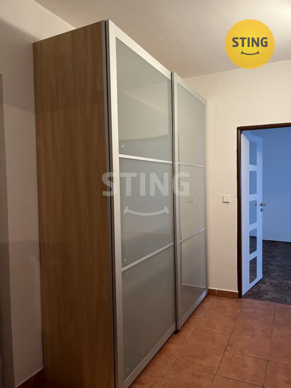 K pronájmu prostorný byt 2+1, plocha 52m2, ul. Volgo, 134220 - 4