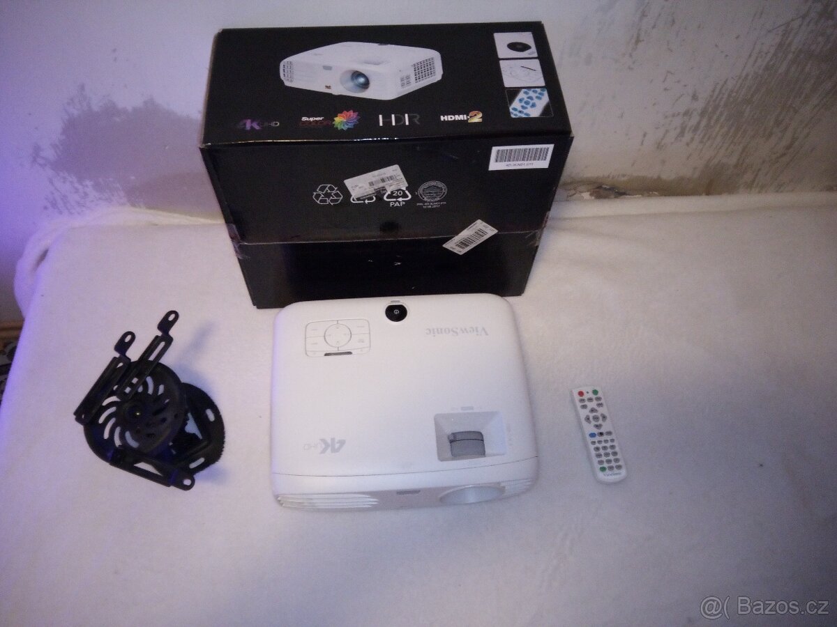 ViewSonic PX747-4K - 4