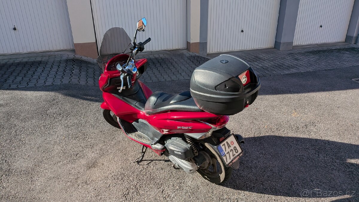 Honda 125 PCX - 4