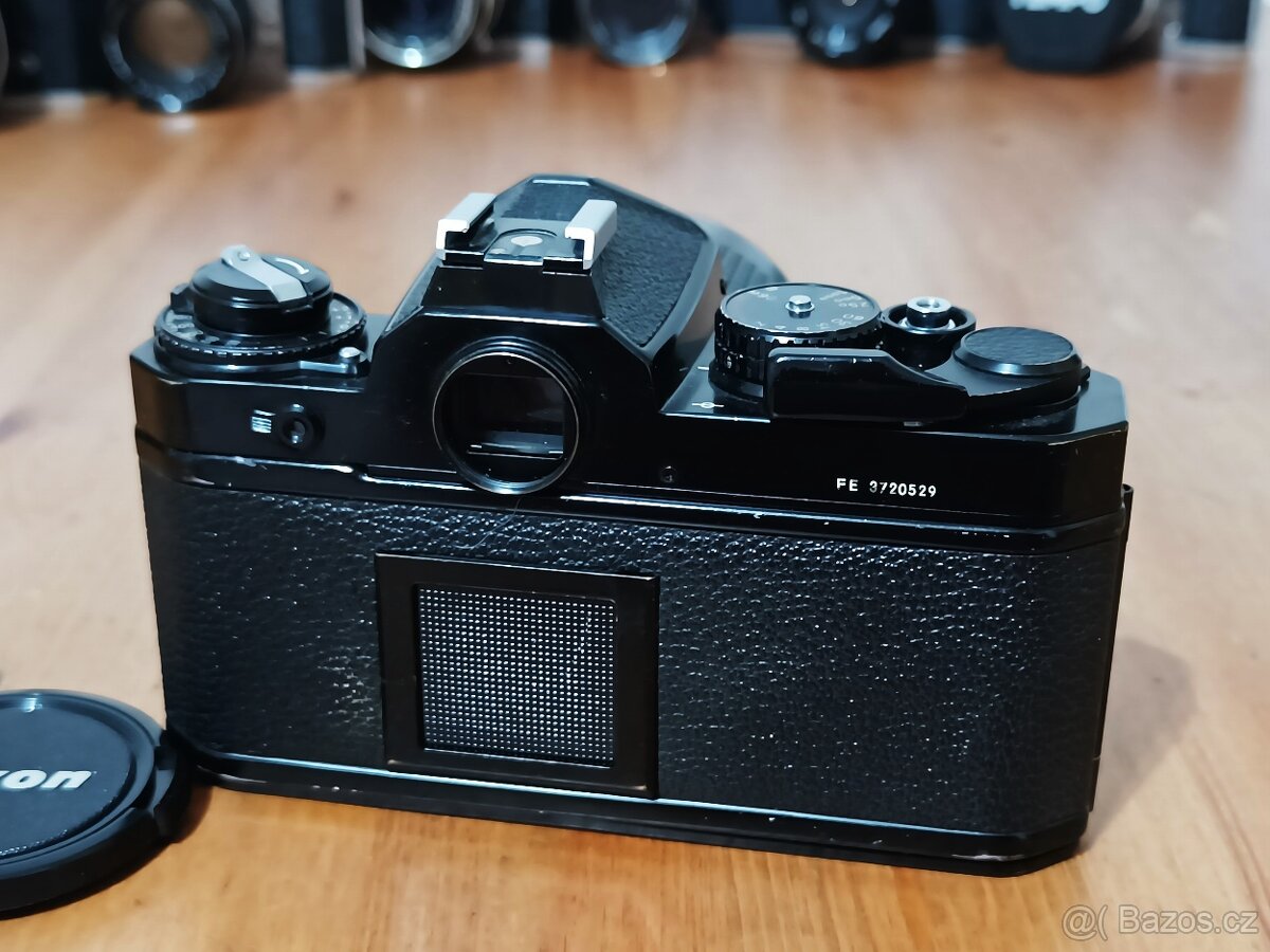 NIKON FE (Nikon Nikkor 35-80mm) - 1978 - 4