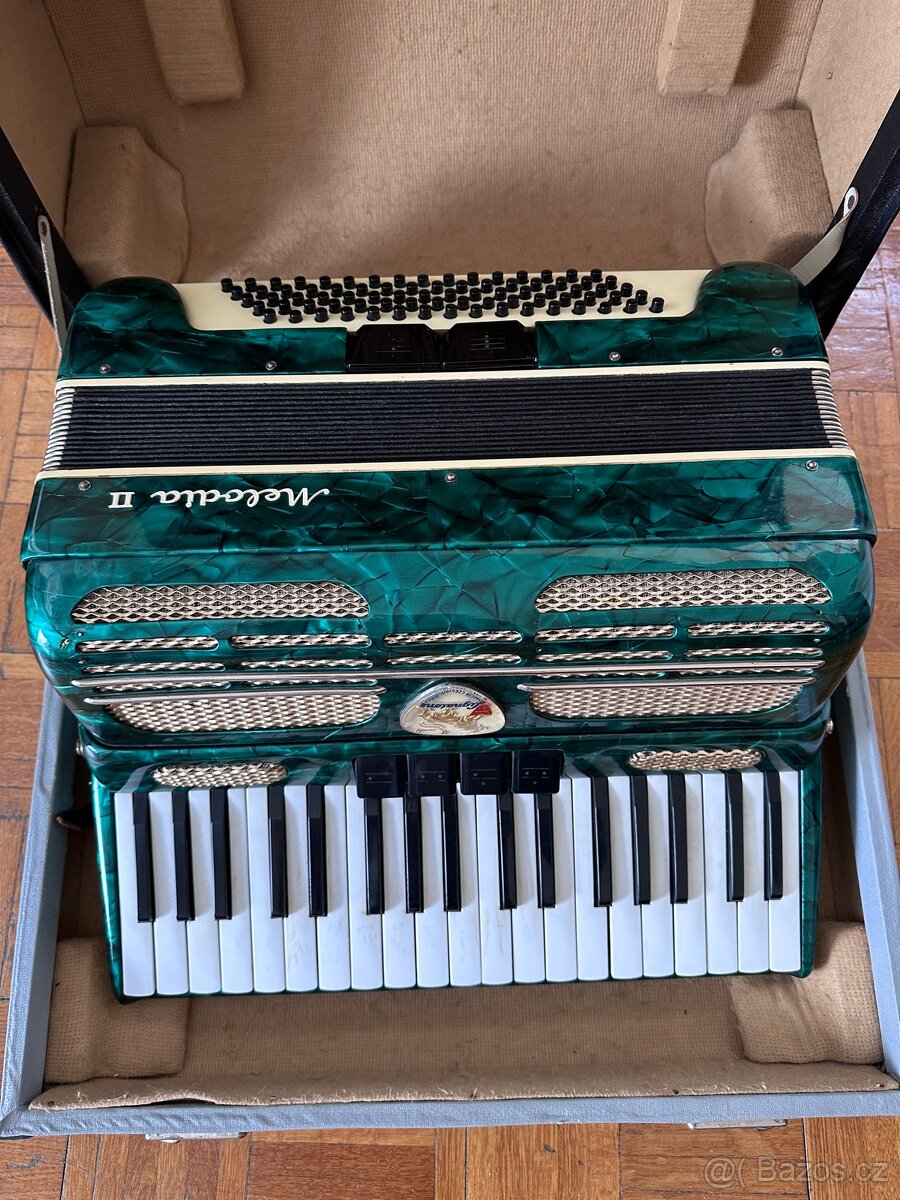 Akordeon Melodia 2 - 4