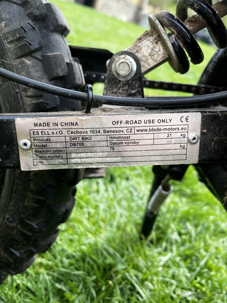 Dětská motorka 49 cc automat (3-9 let / 90-130 cm)