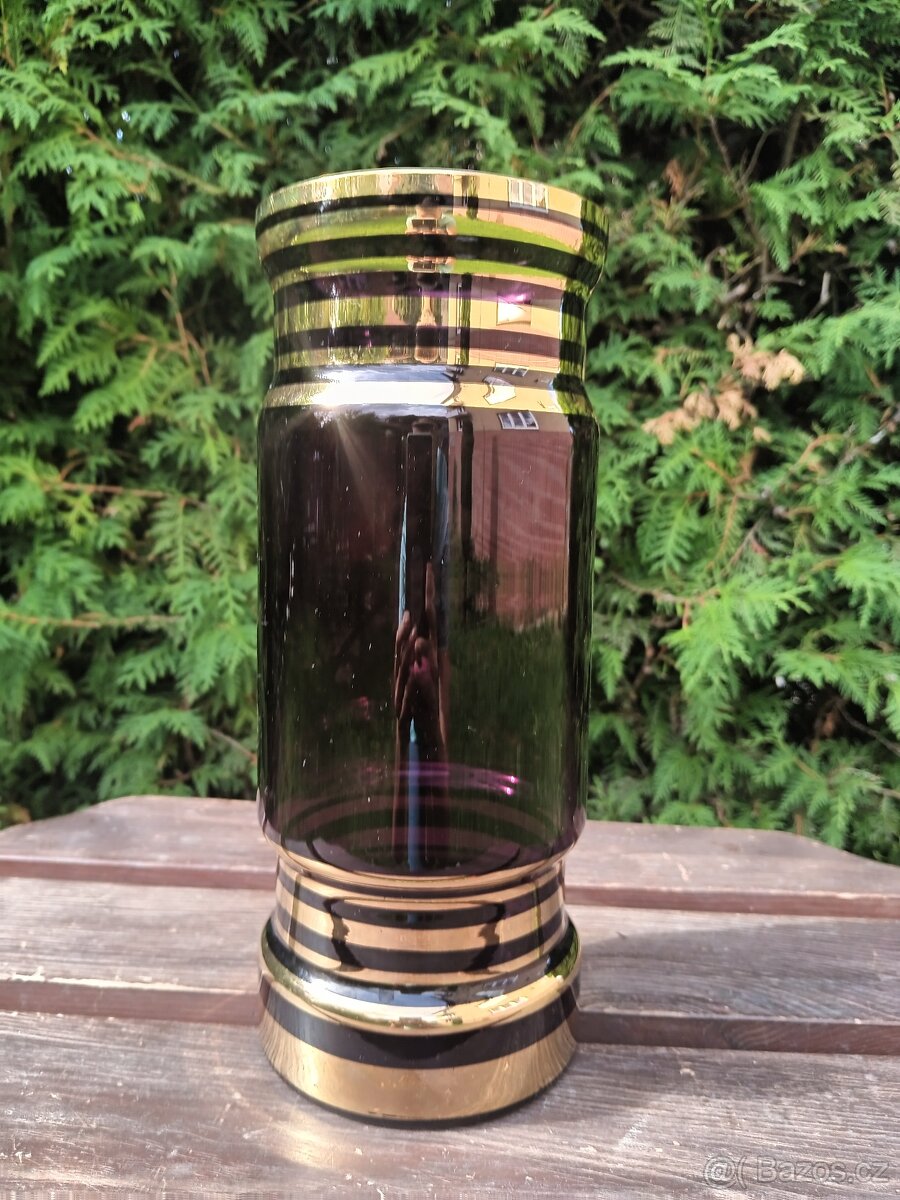 Váza, 70. léta, pozlacené fialové sklo vzor pampelišky - 4