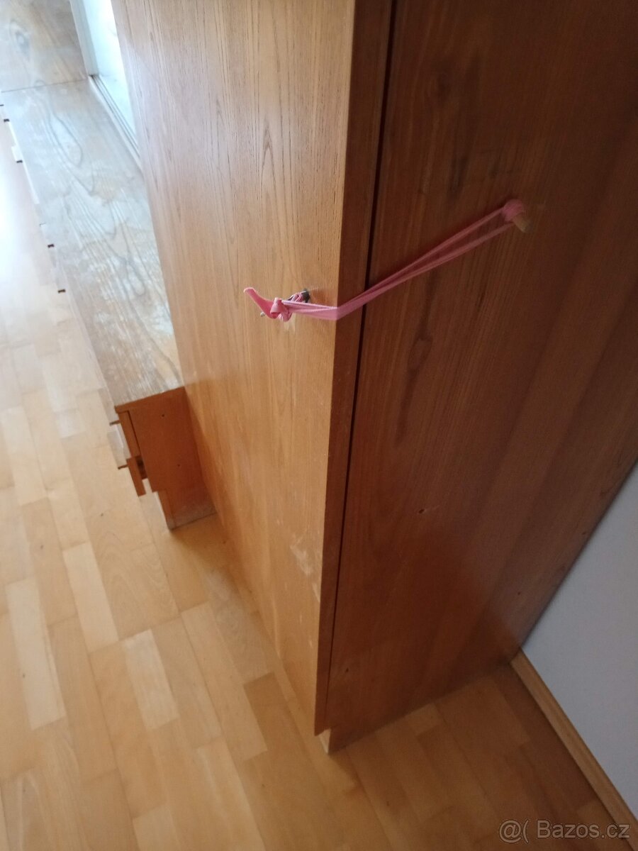 Velká dřevěná obývací stěna - 4