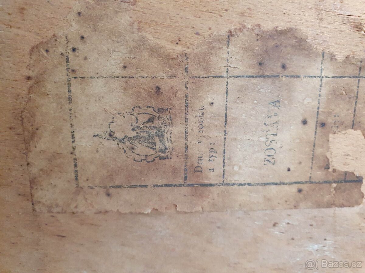 Retro otocny stolek pod TV - 4