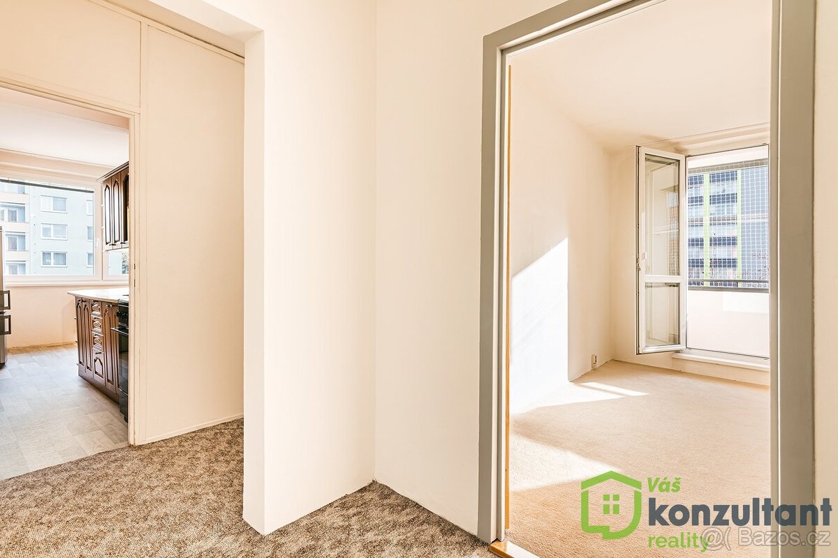 Pronájem bytu 2+1 s lodžií a sklepem, ev.č. 00925 - 4