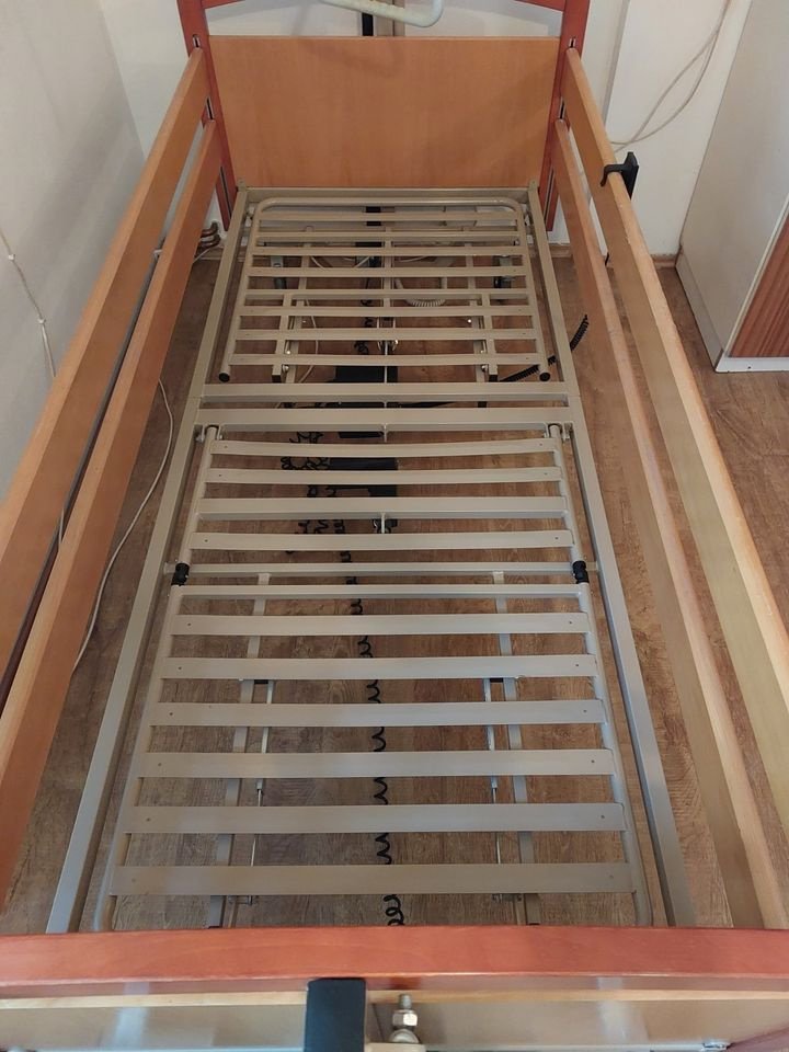 Elektrická zdravotní polohovací postel - 4