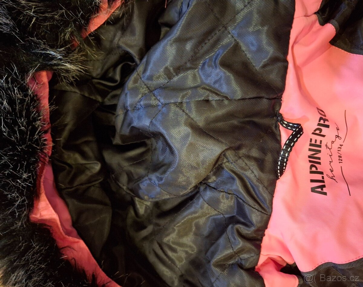 Zimní bunda dívčí128/134 - 4