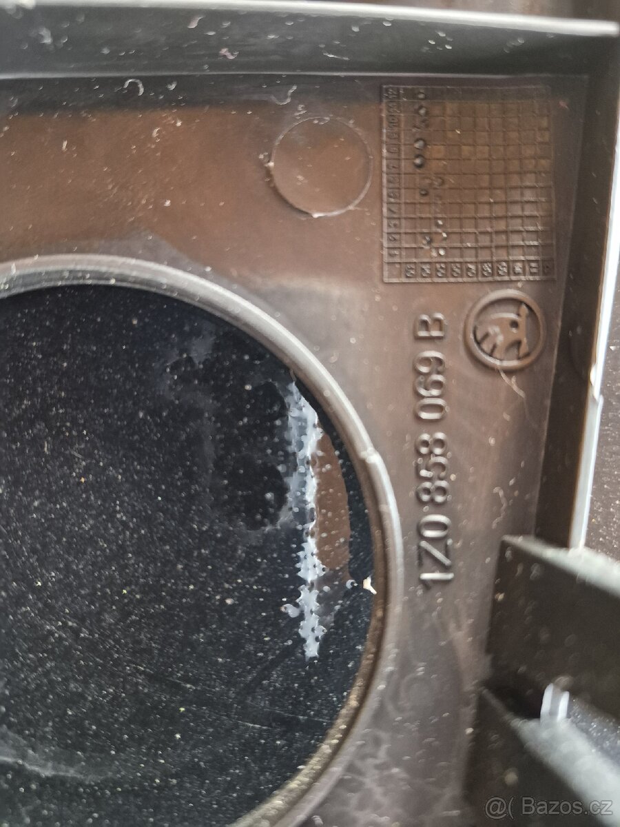 Rámeček pro 2dinové autorádio Octavia 2 - 4