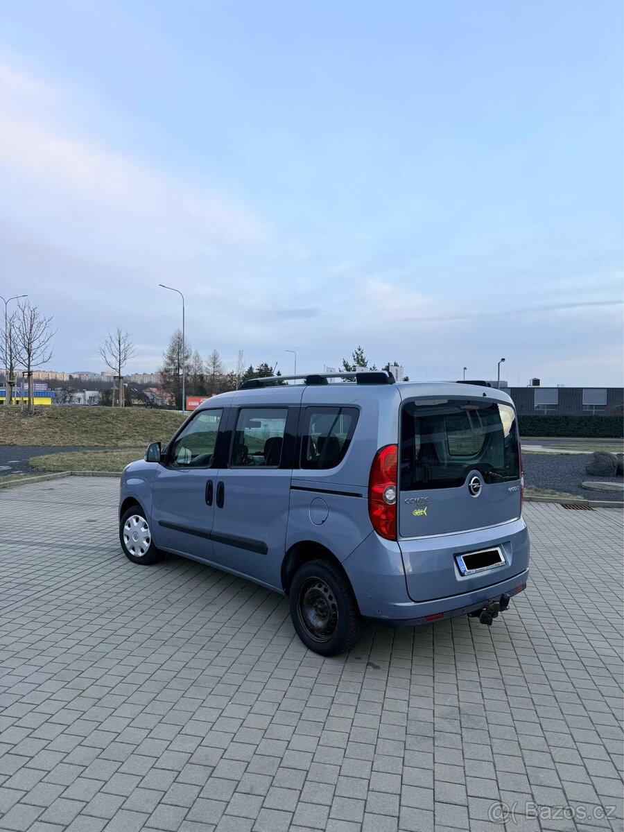 Opel Combo 1.6CDTI - 4