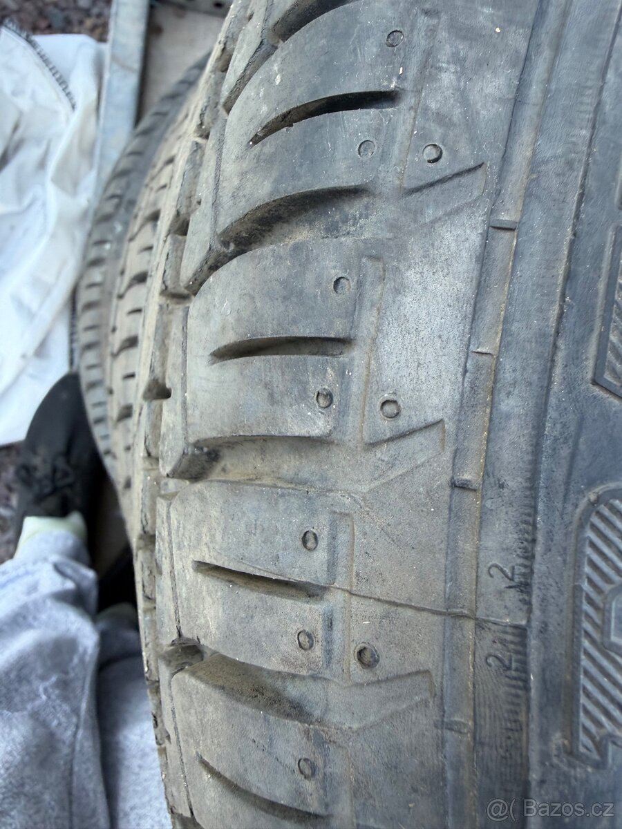 Plechové disky 195/65 R15 plus gumy - 4