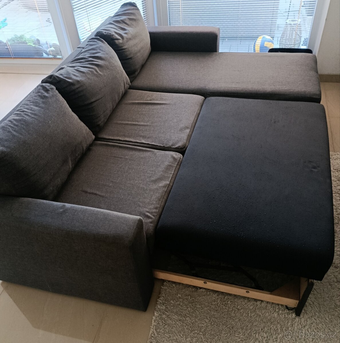 Prodám rohovou sedací soupravu - 4