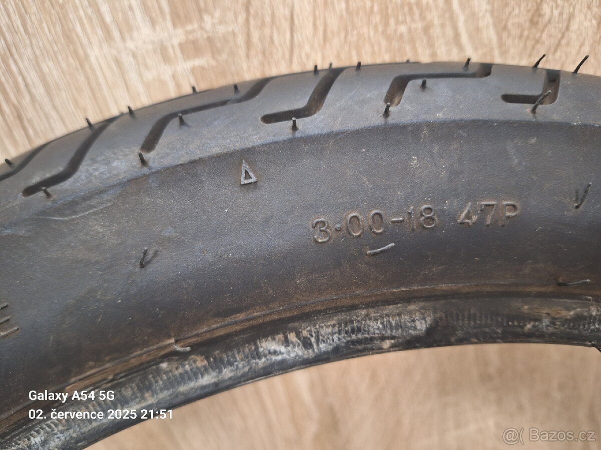 Pneu Dunlop D404F 3.0 x 18 - 4