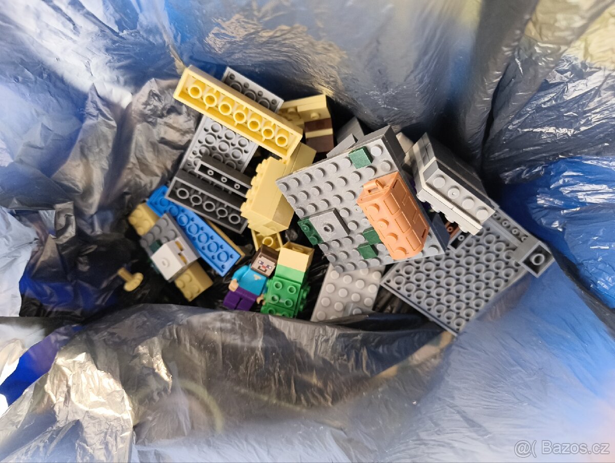 Stavebnice podobna lego - 4