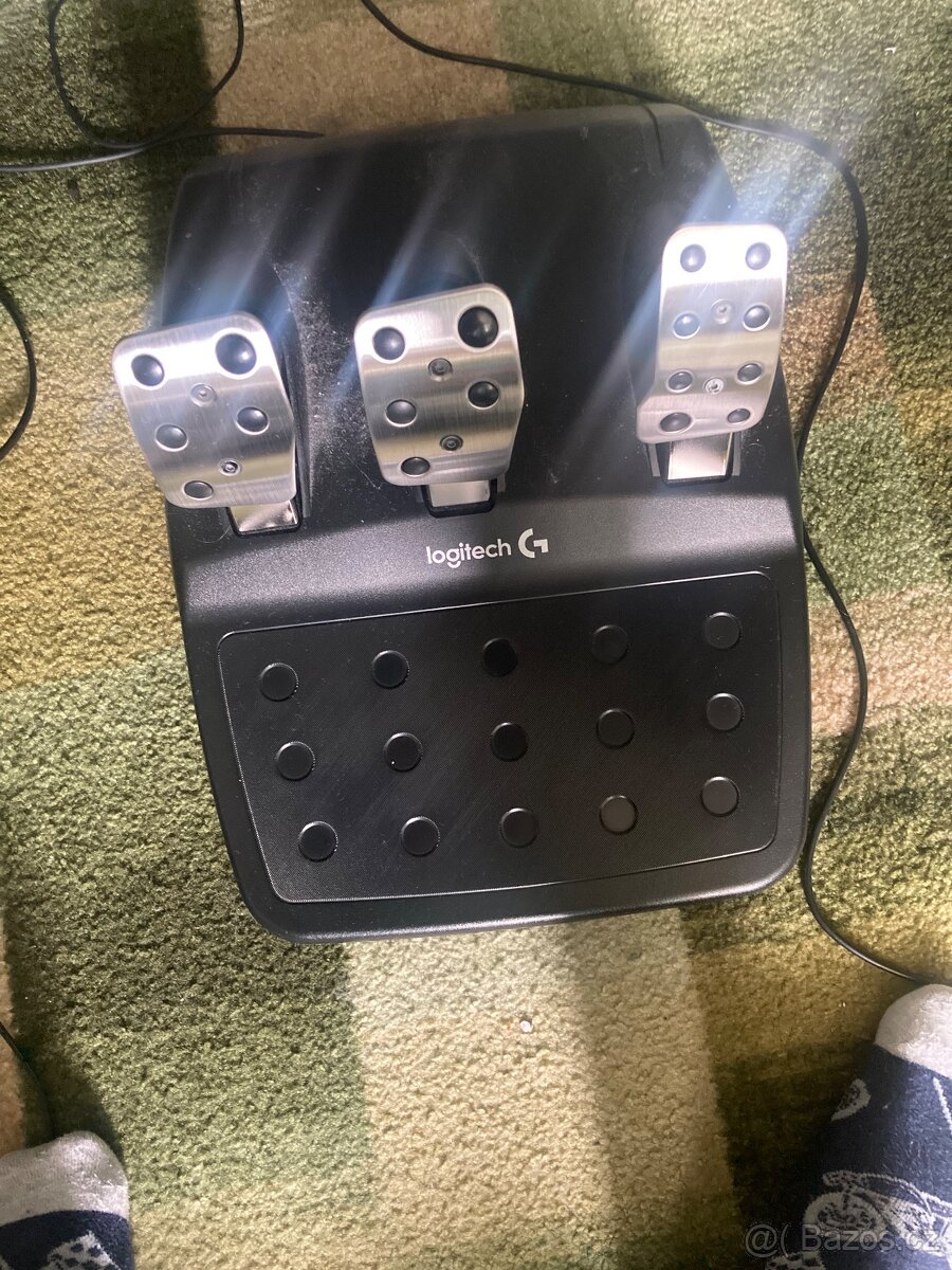 Logitech G29 + řadicí páka – plně funkční - 4