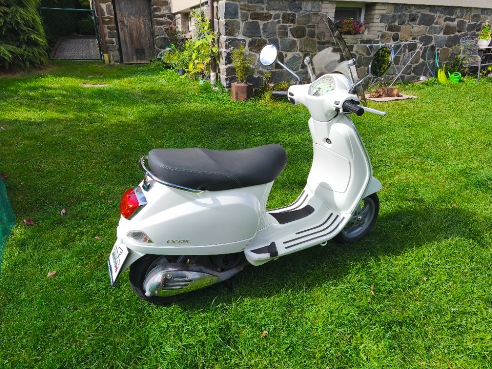 Vespa LX 125 (2008) plexi, pěkná, po servisu - 4