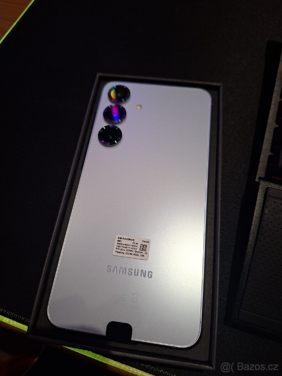 Samsung galaxy S25+ - 4