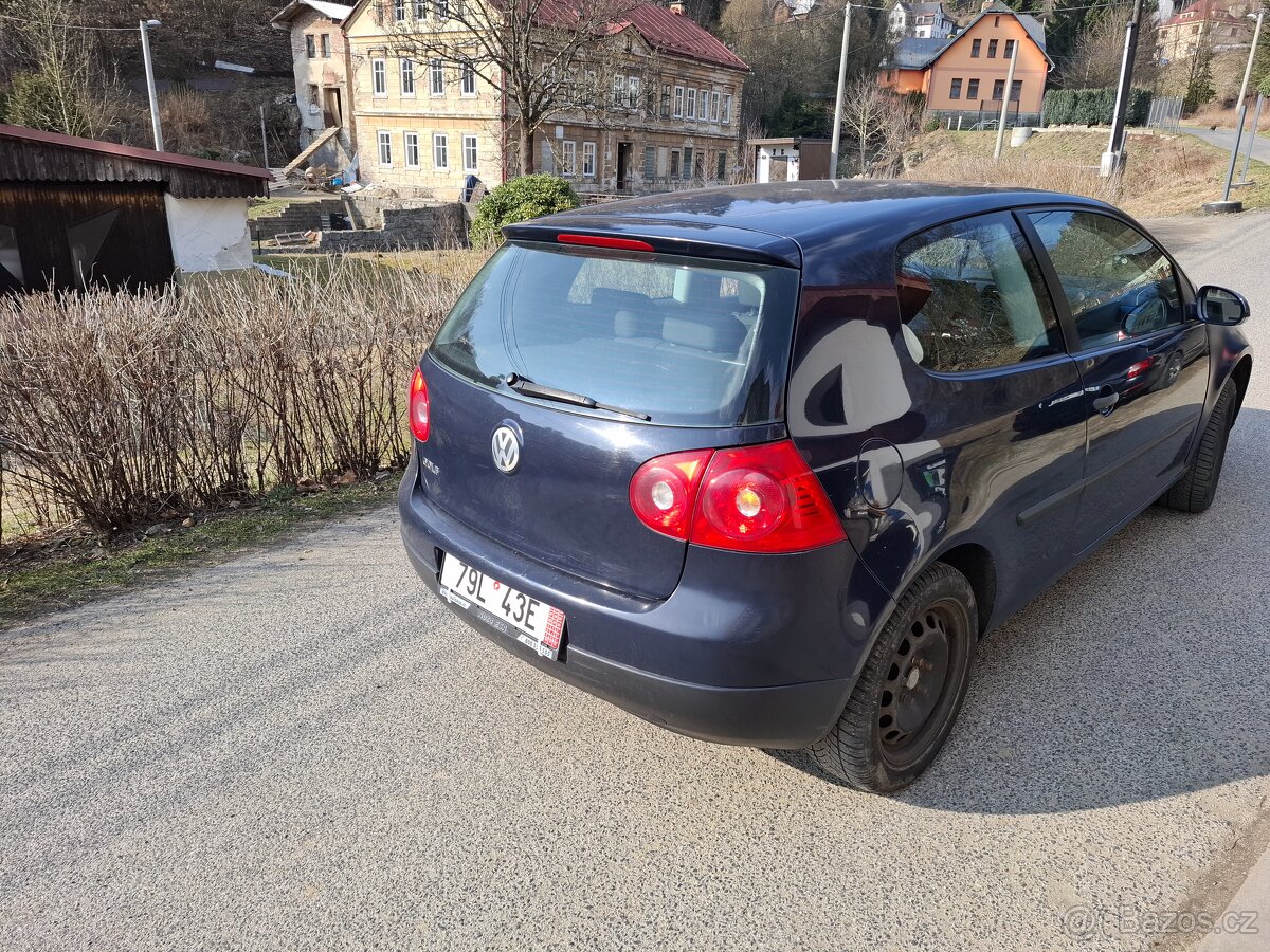 Prodám VW golf 5 ,1.4 16v 55kw - 4