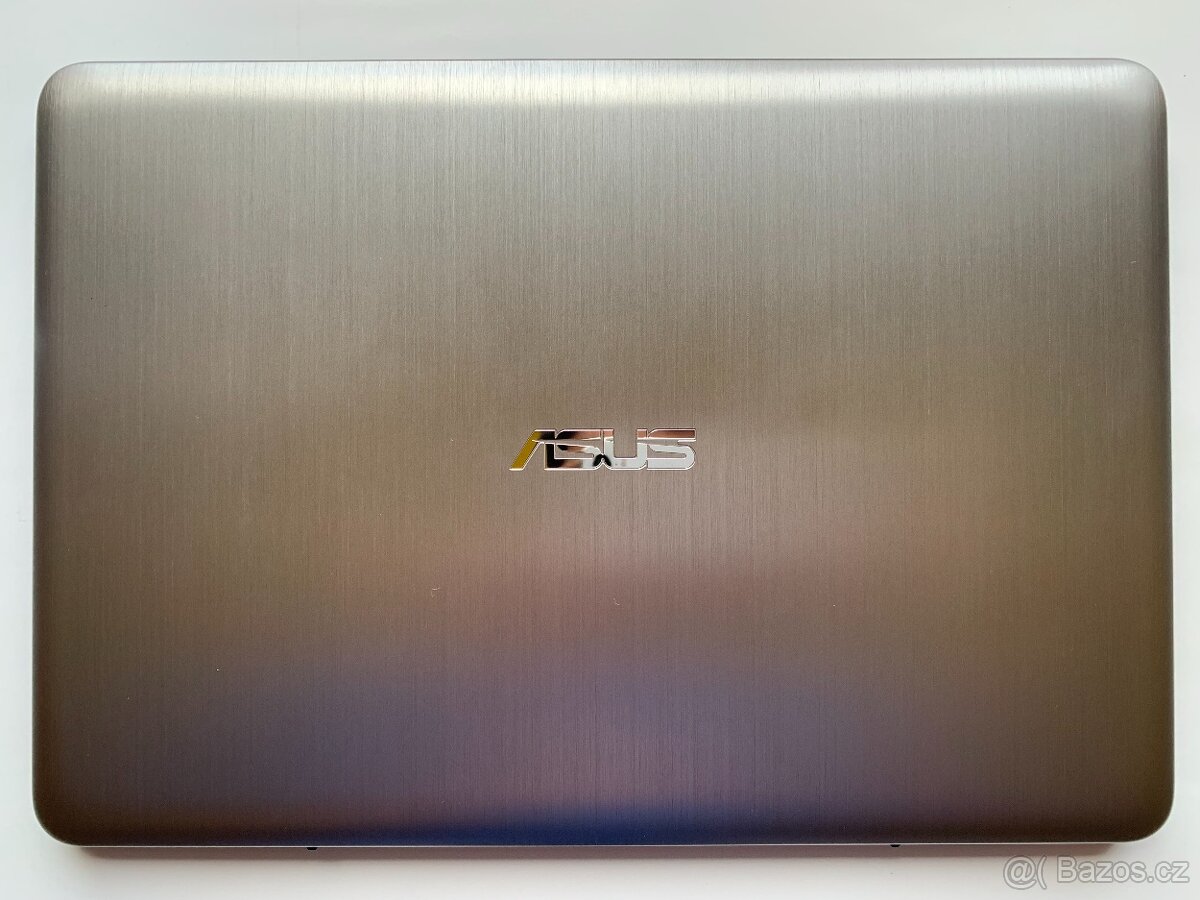 ASUS VivoBook E403NA - 4