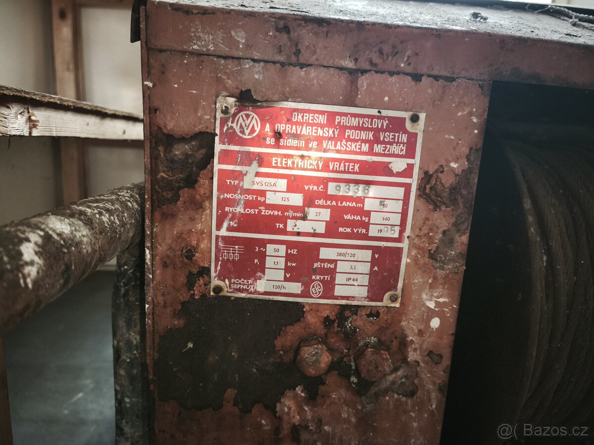 Stavební vrátek - 4