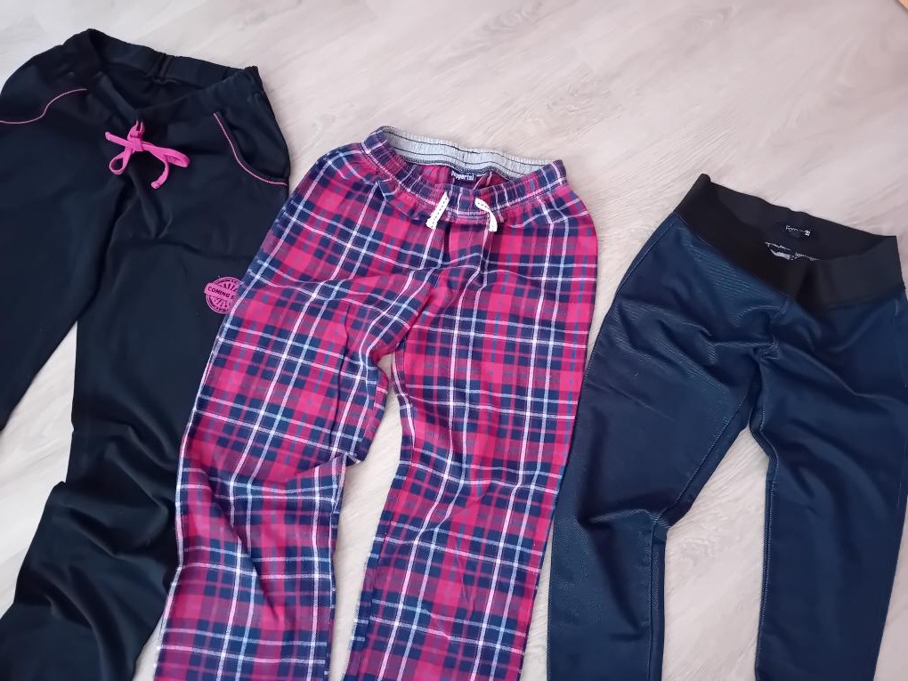 DÍVČÍ BAVLNĚNÉ KALHOTY - vel.152/158 zn.Betty Mode - 4