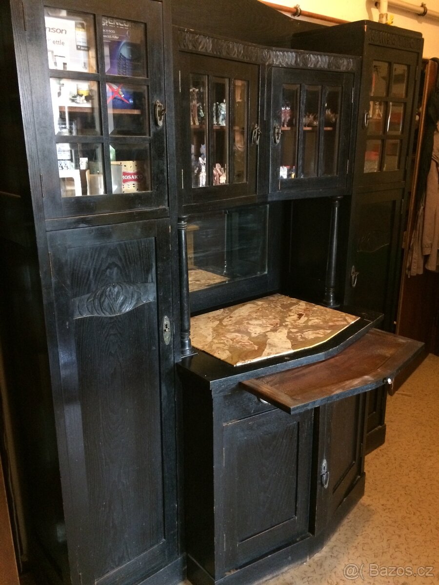 Starožitná komoda - 4