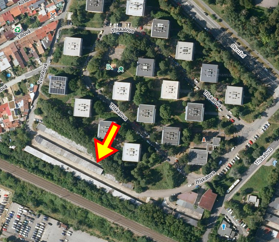 Garáž 20 m2 BRNO-LESNÁ UL. TŘÍSKALOVA - 4