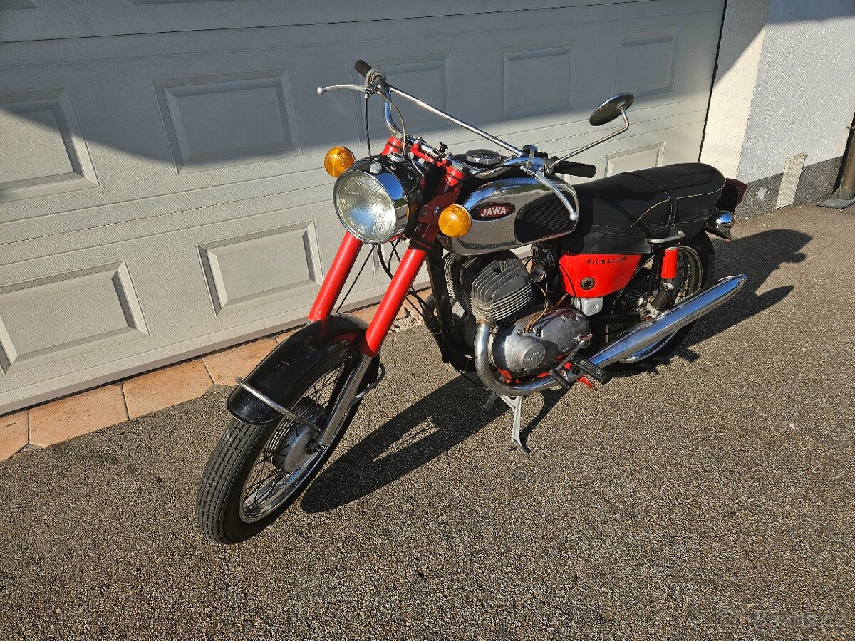 Prodám Jawa 350/362 Californian s TP - 4