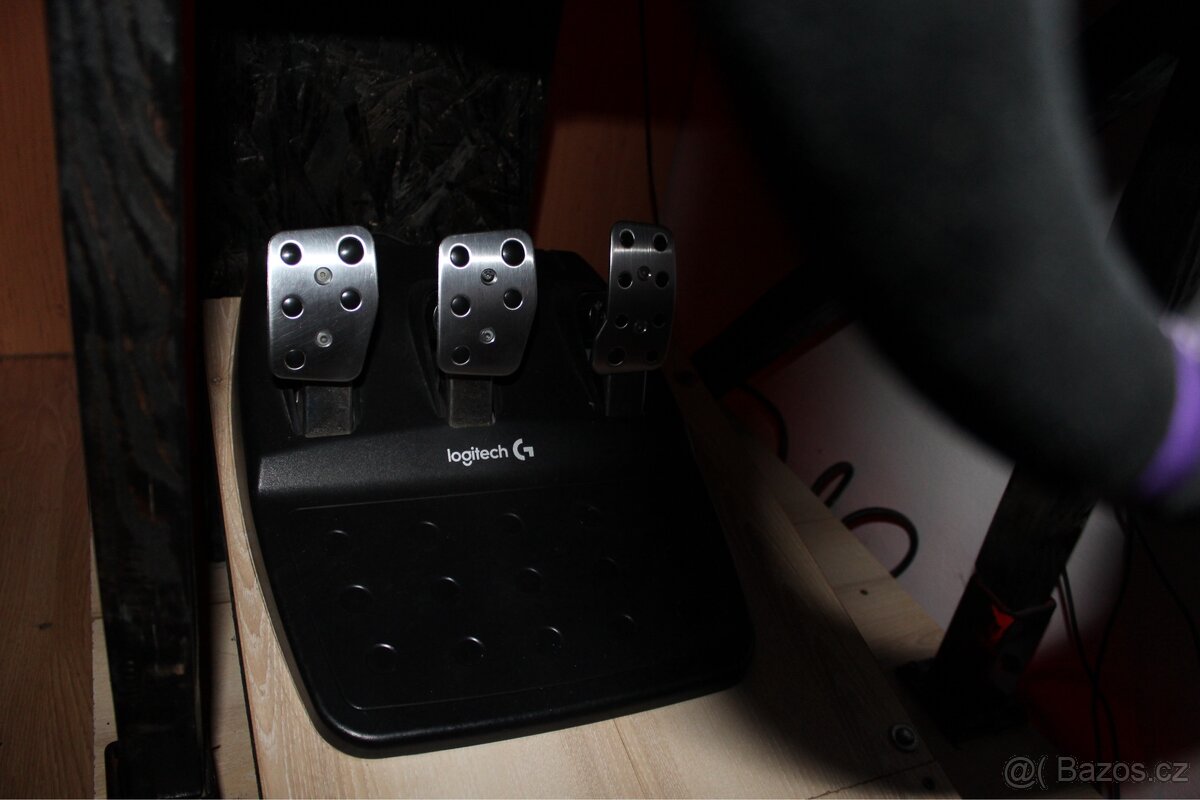 Logitech g29 + kokpit + vybavení - 4