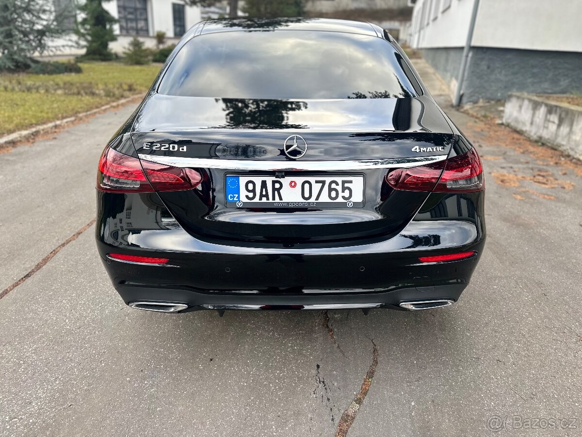 Mercedes E220d 4M 2022 - 4