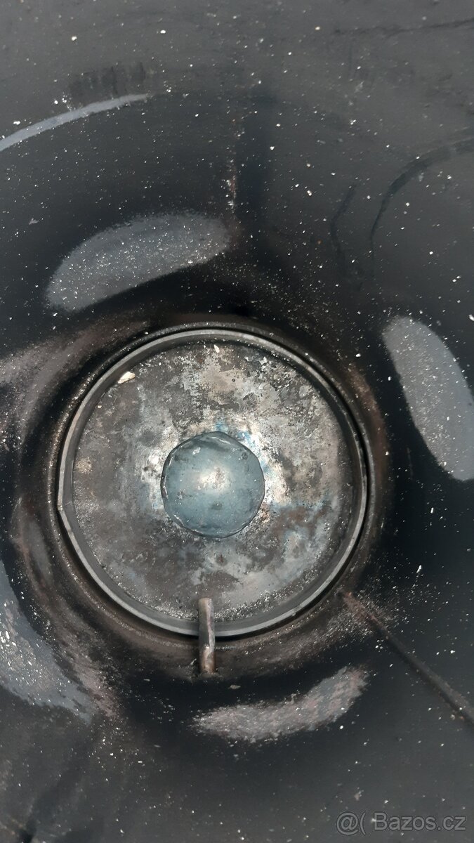 kamna na vyjetý olej - 4