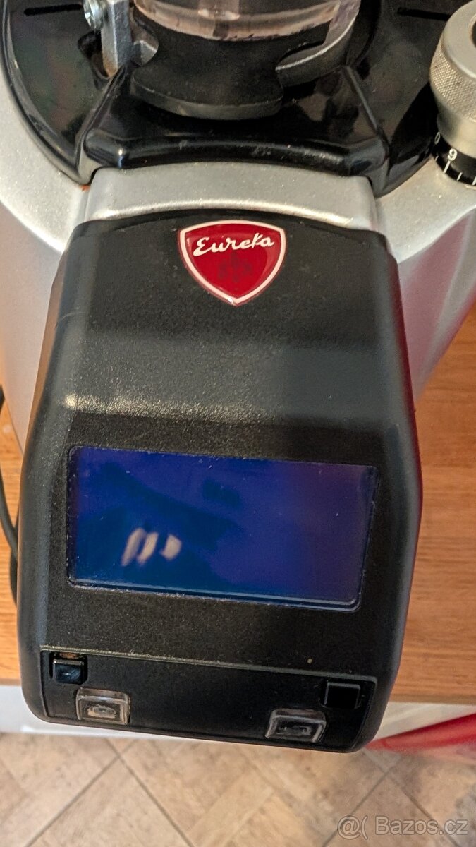 Mlynek na kavu Eureka Zenith - 4