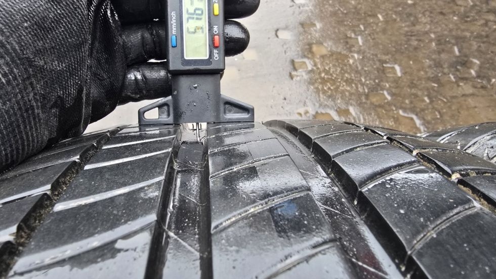 Letní pneu 225/50/17 Michelin - 4