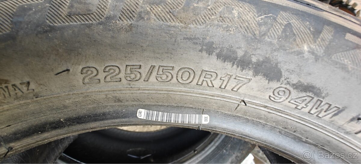 Letní pneu 225/50 R 17 - 4