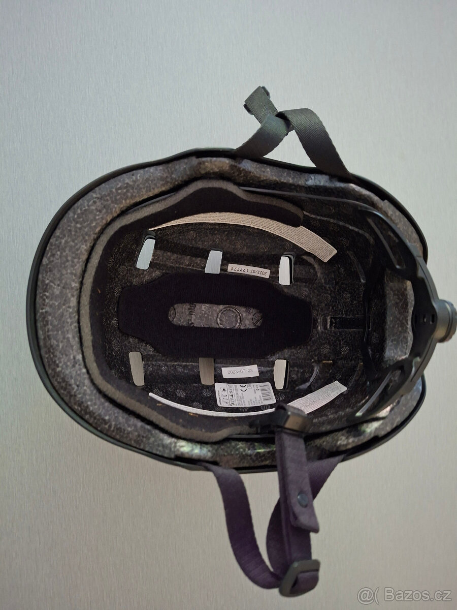 Přilba/helma - 4