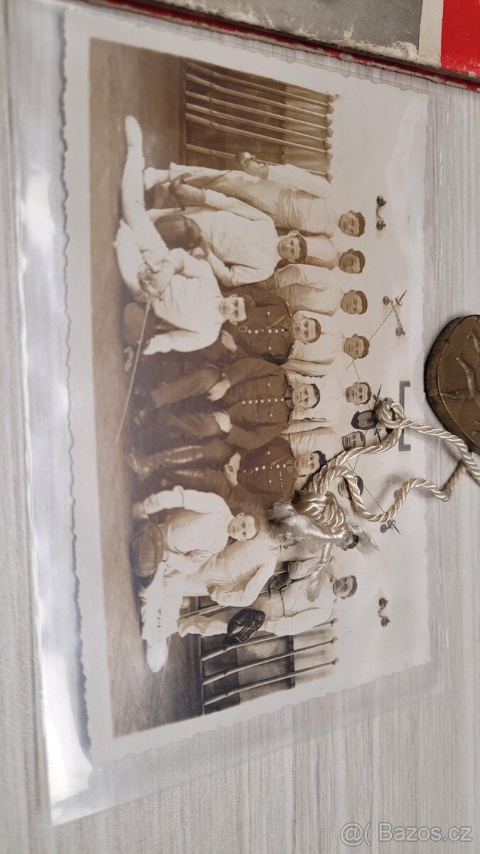 Cvičná puška na Šerm bodákem + učebnice + medaile - 4