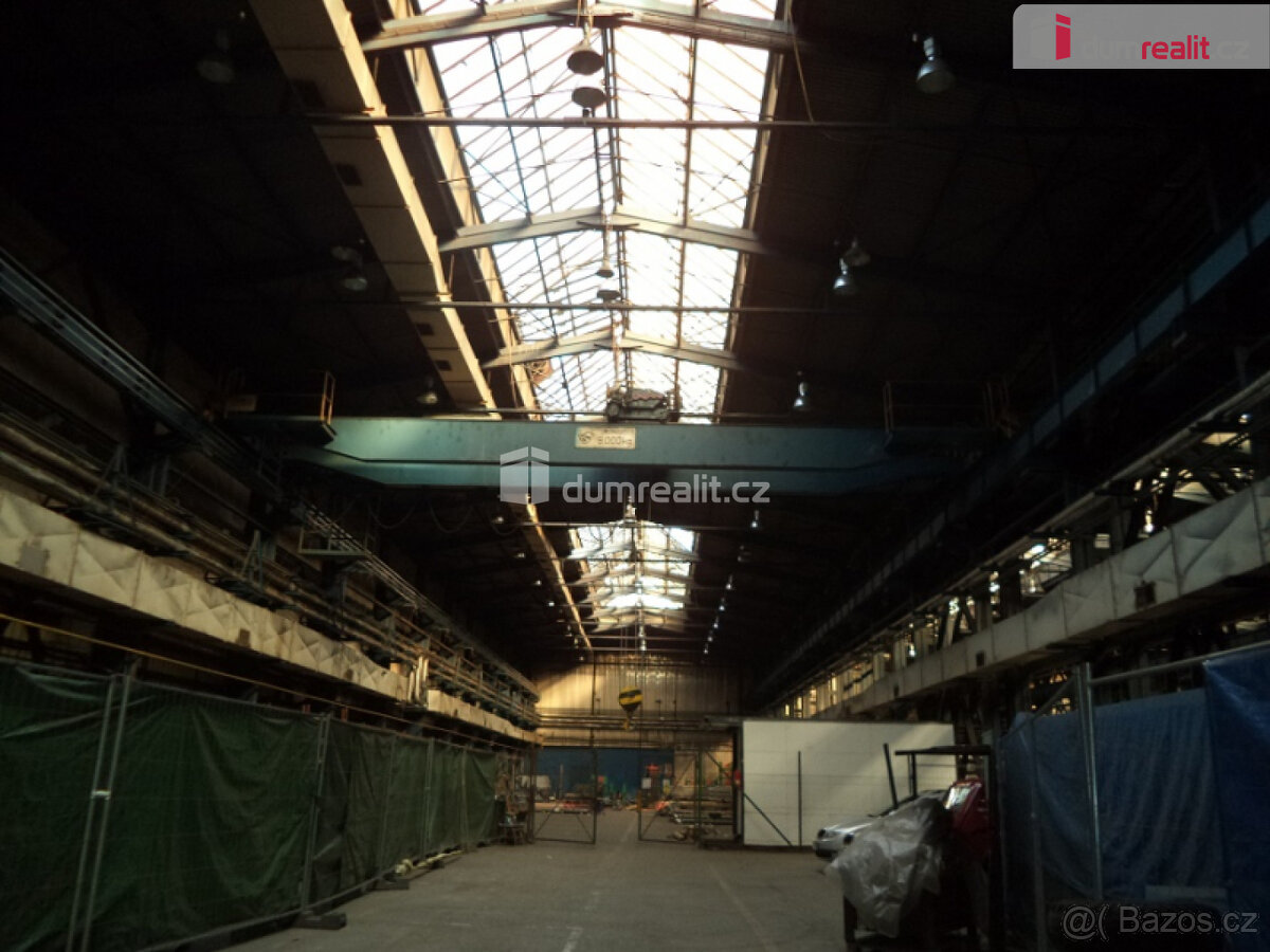 Pronájem části haly ke komerčnímu využití cca 600 m2 - 4