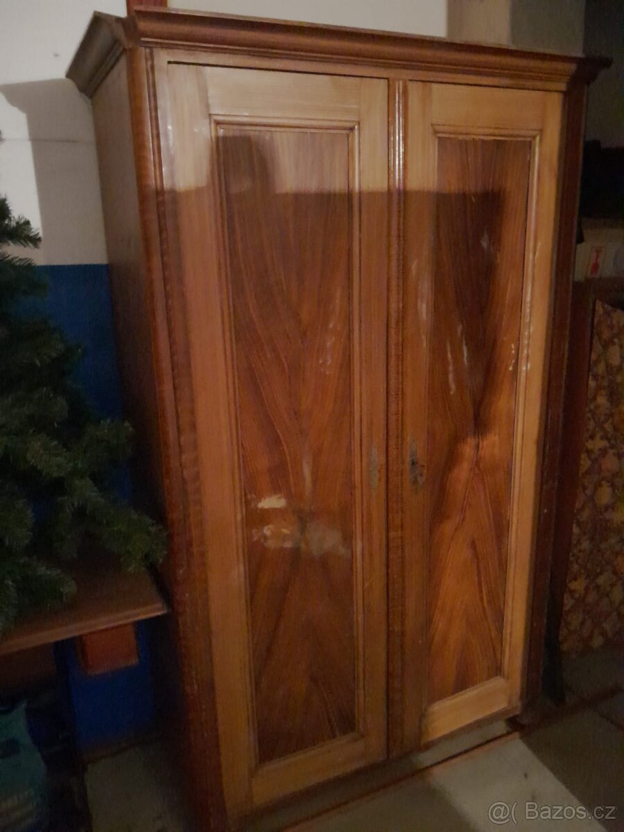 Šatní skříň - 4